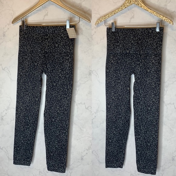 Spanx look at me now leggings indigo leopard - Picture 2 of 8